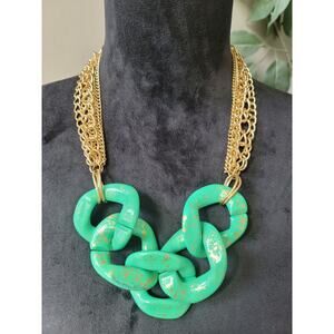 Women's Chunky Green Resin Chain Necklace With Gold Lobster Clasp Lock